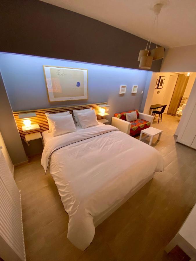 For A Genuine Athenian Homestay! Eksteriør billede